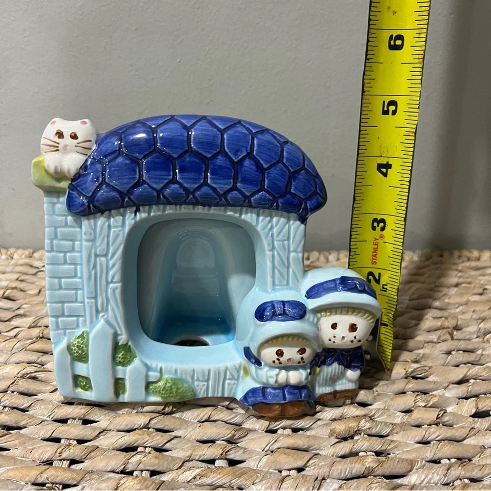 vintage Small photo ceramic frame cat‎ kids Blue House Gate Grandma Core Kitchy